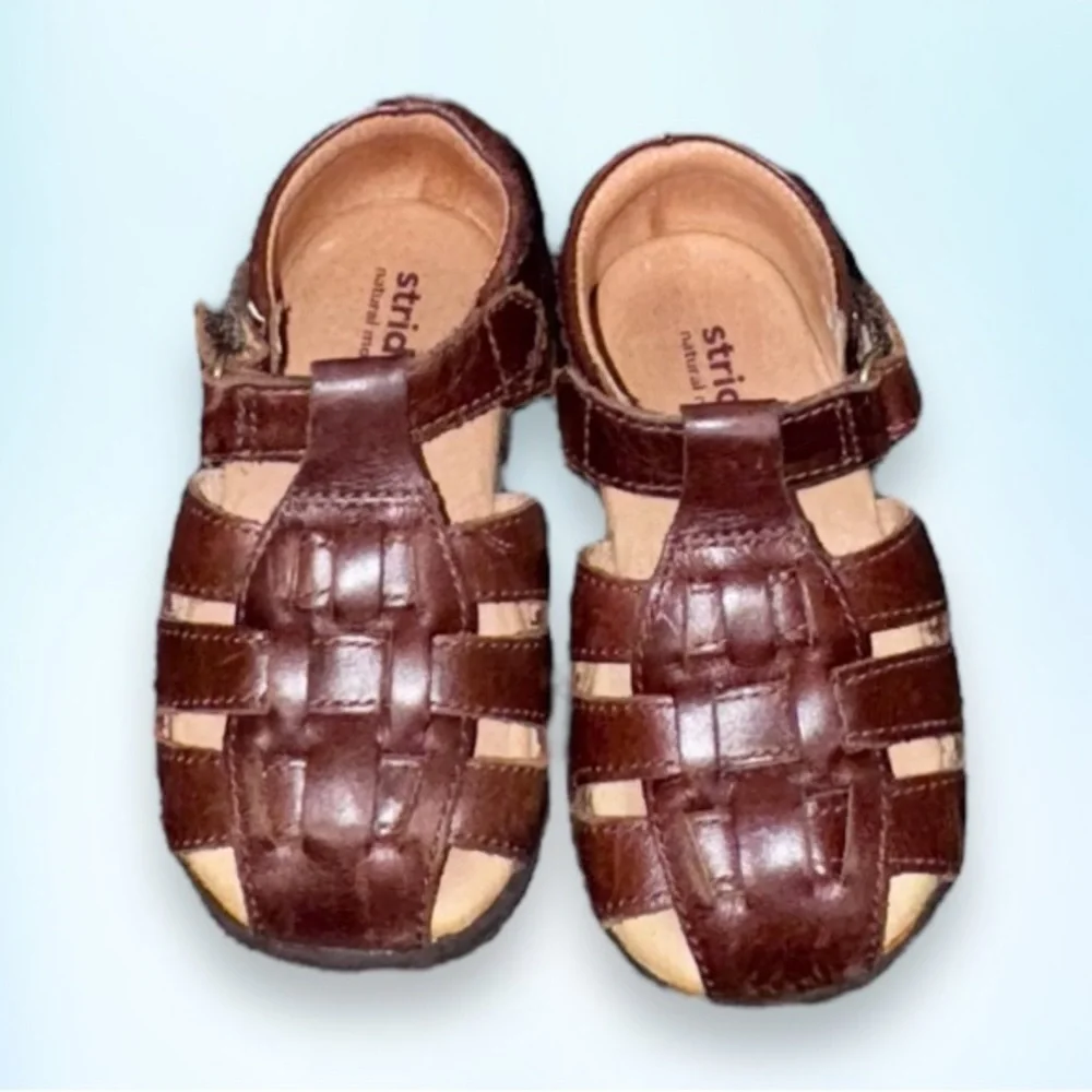 STRIDE RITE baby Guppy Lea  fisherman sandals boys shoes size 5.5 wide